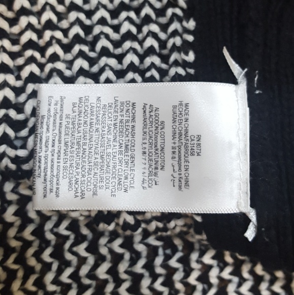 BCBGmaxazria hi-lo knit sweater B&W - Picture 2 of 6